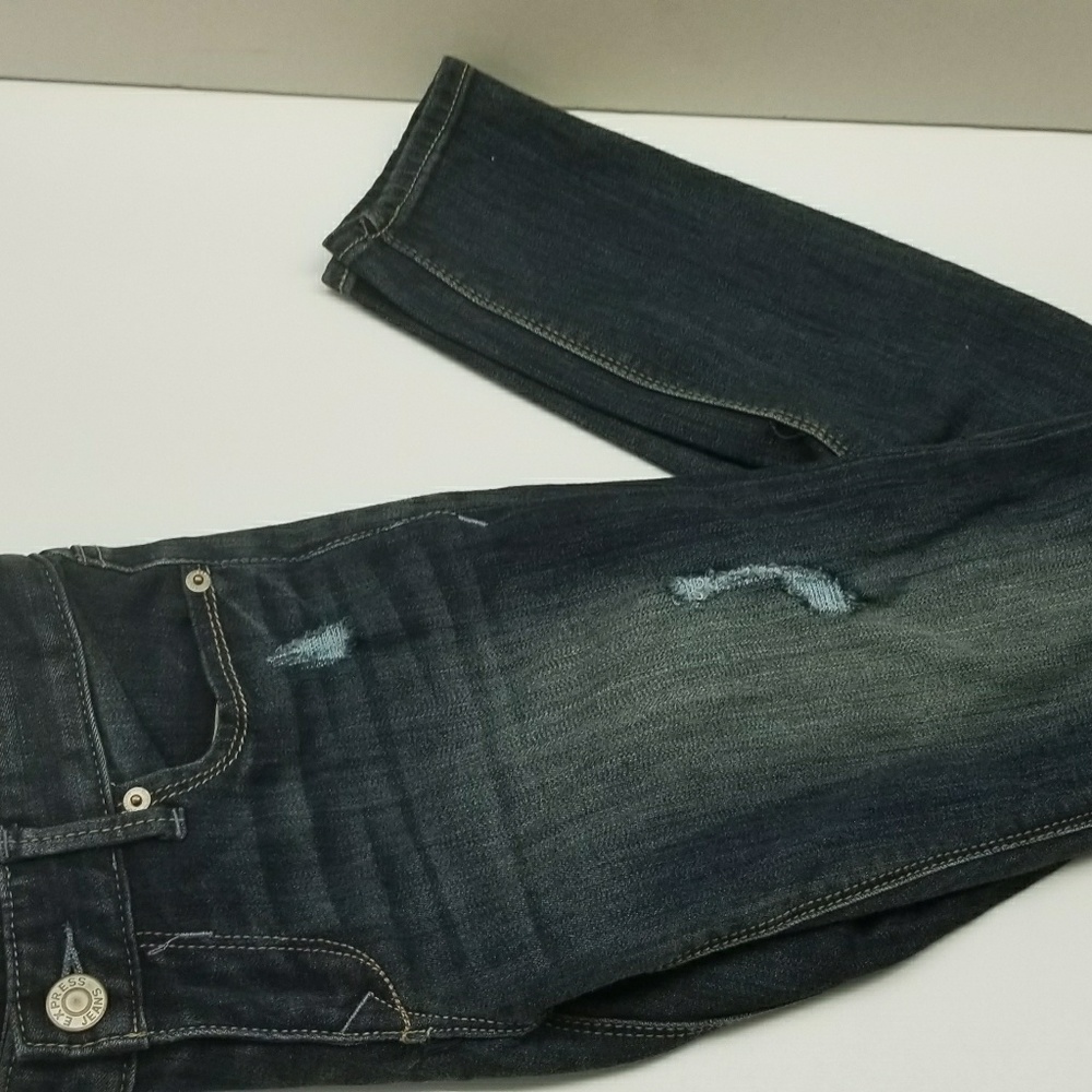 Express womens low rise Stella legging jean sz-2R